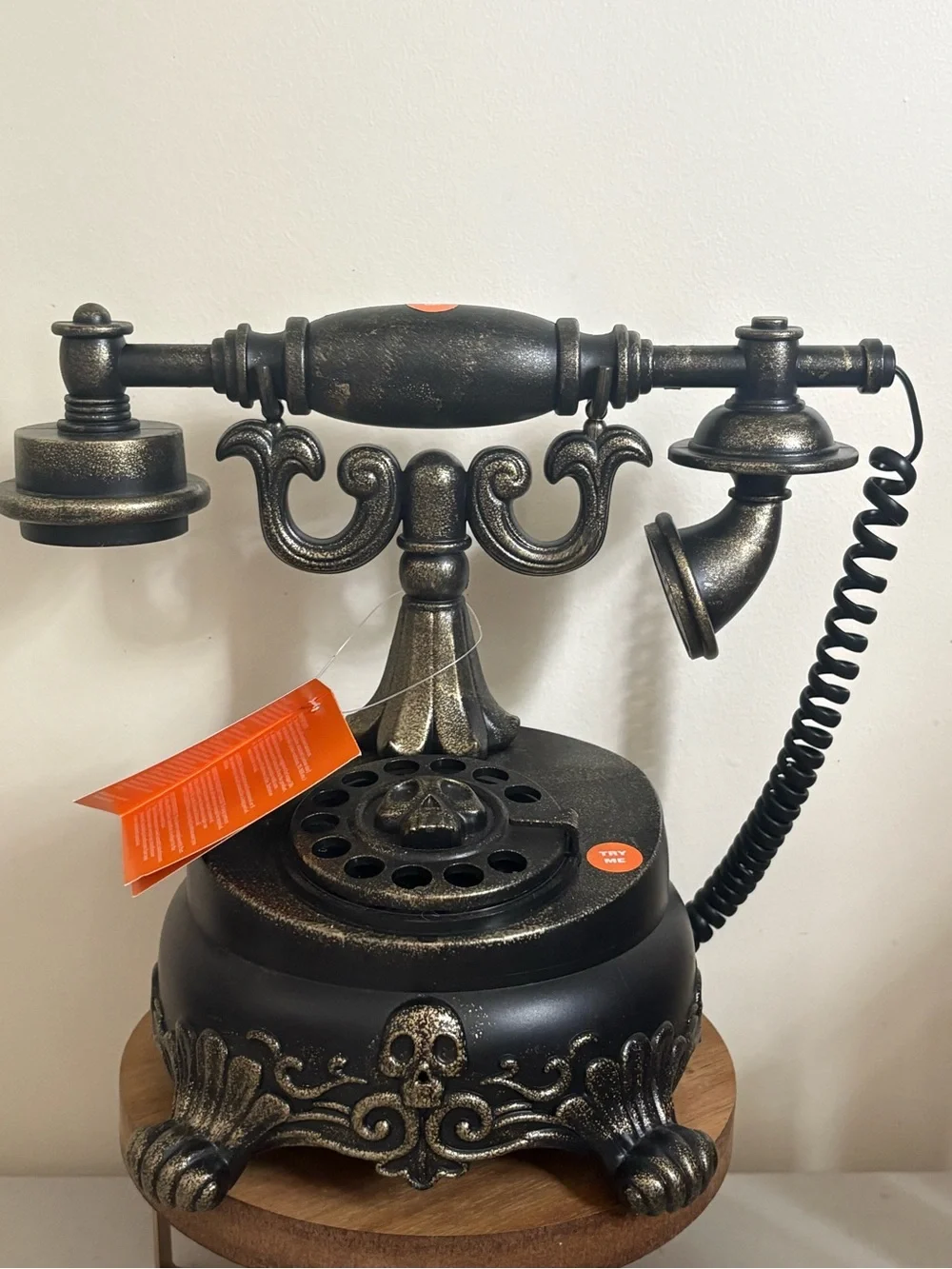 Halloween Talking Skull Telephone Prop Vintage/Antique Style Decor Halloween